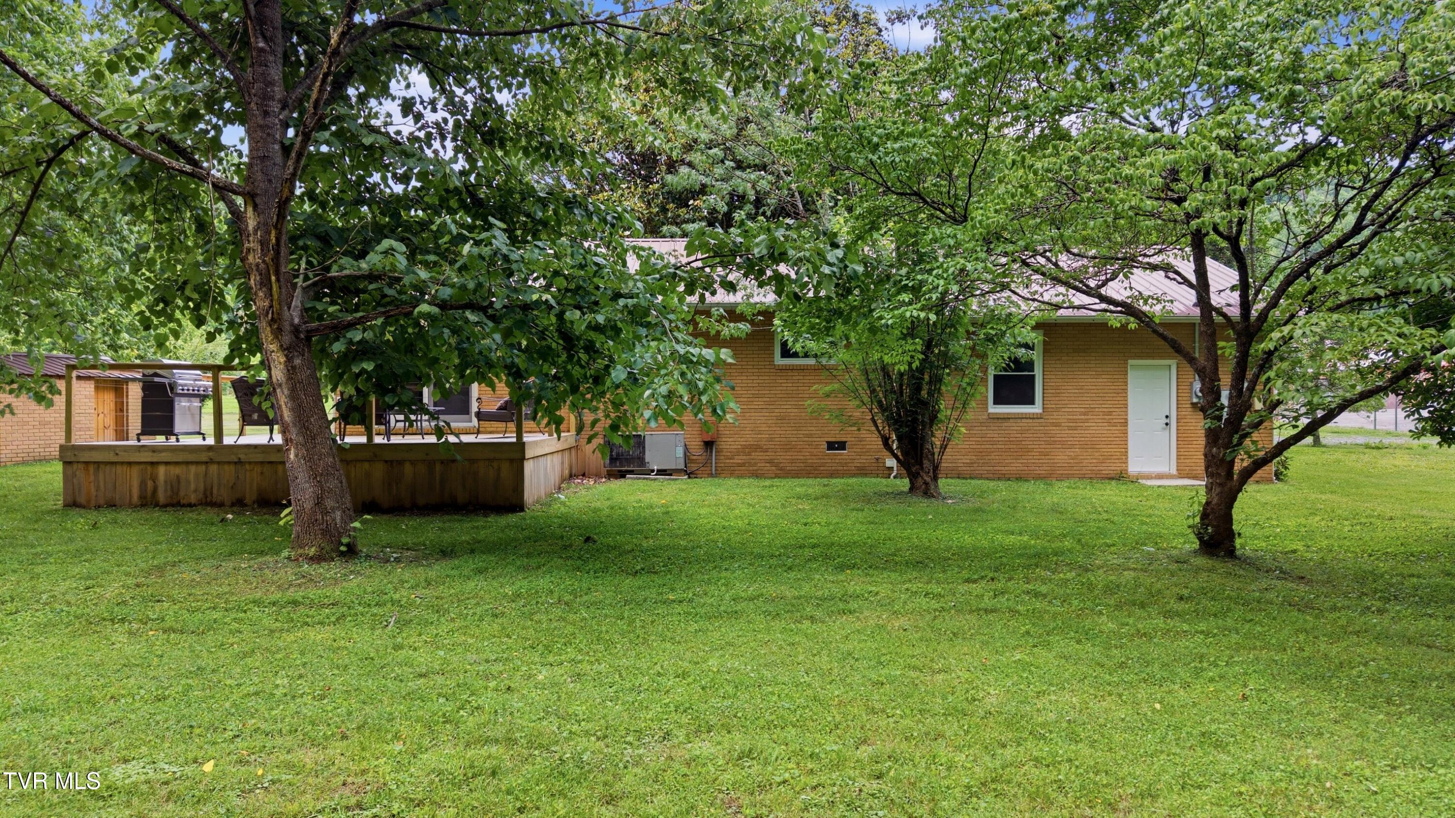4124 Big Creek Road Hartford, TN 37753 - Photo 32 of 56 032-4124BigCreekRoad-Hartford-TN-37753-S