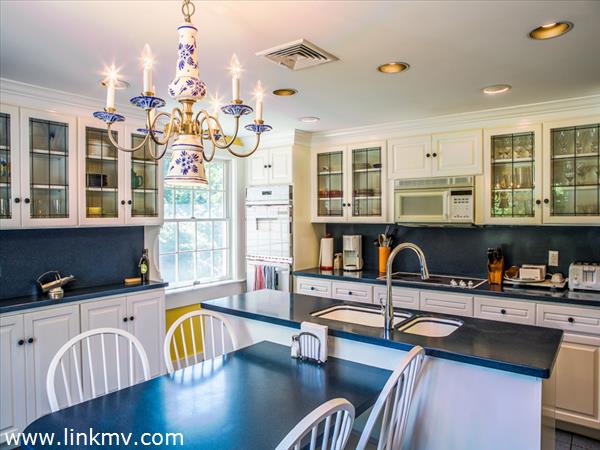 475 Barnes Road Oak Bluffs, MA 02557 - Photo 14 of 15 Gallery Image 14
