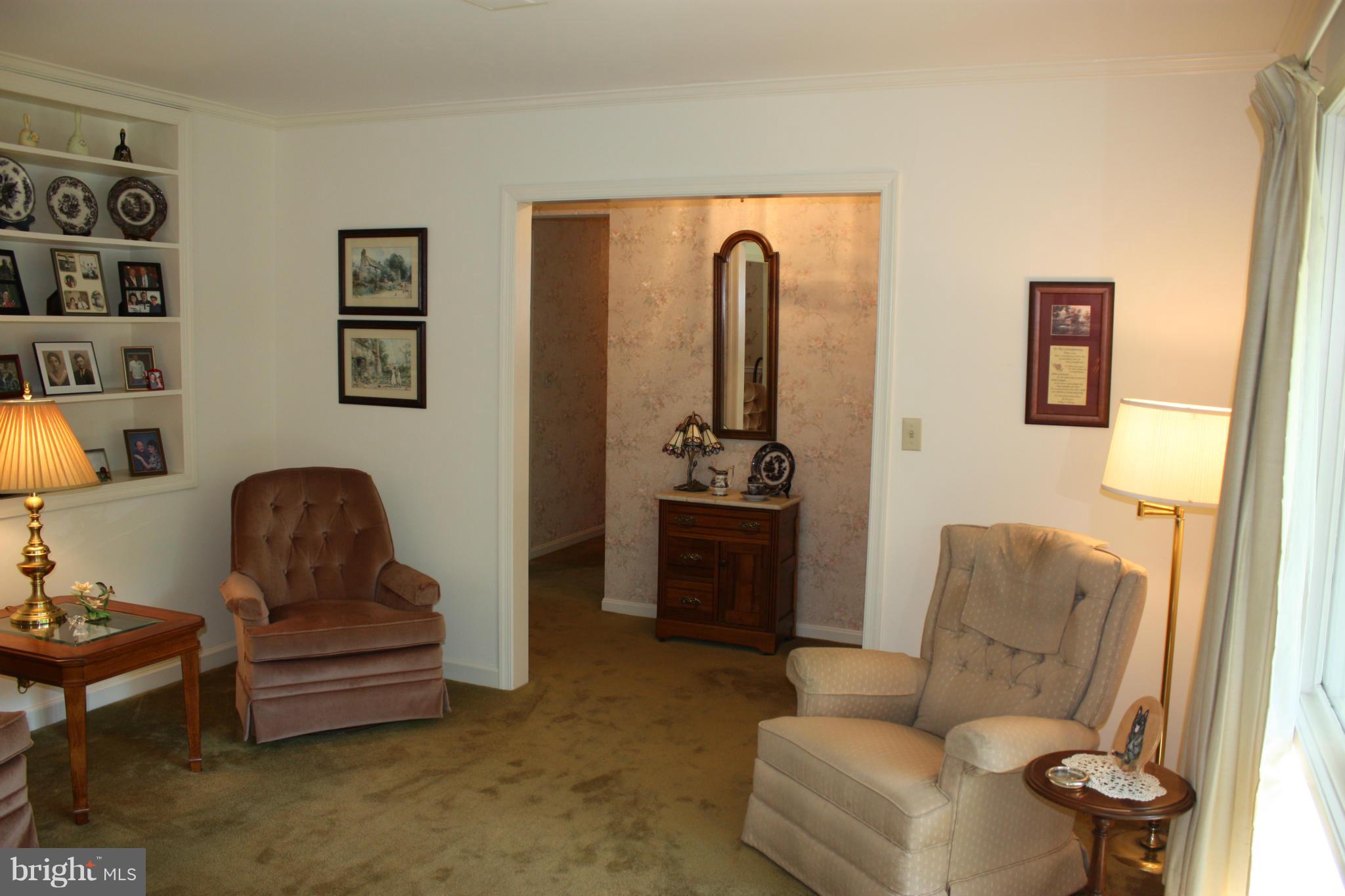 9020 Double Hills Road Denton, MD 21629 - Photo 3 of 30 Living Room
