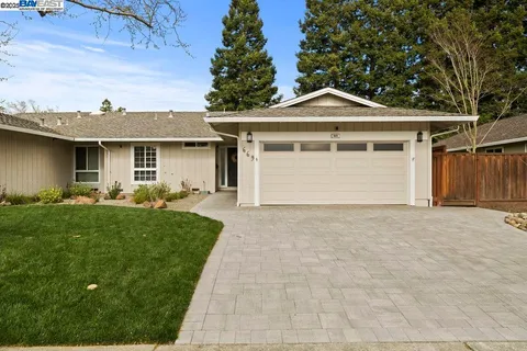 $1,200,000 | 669 Bridgewater Circle, Danville, CA 94526
