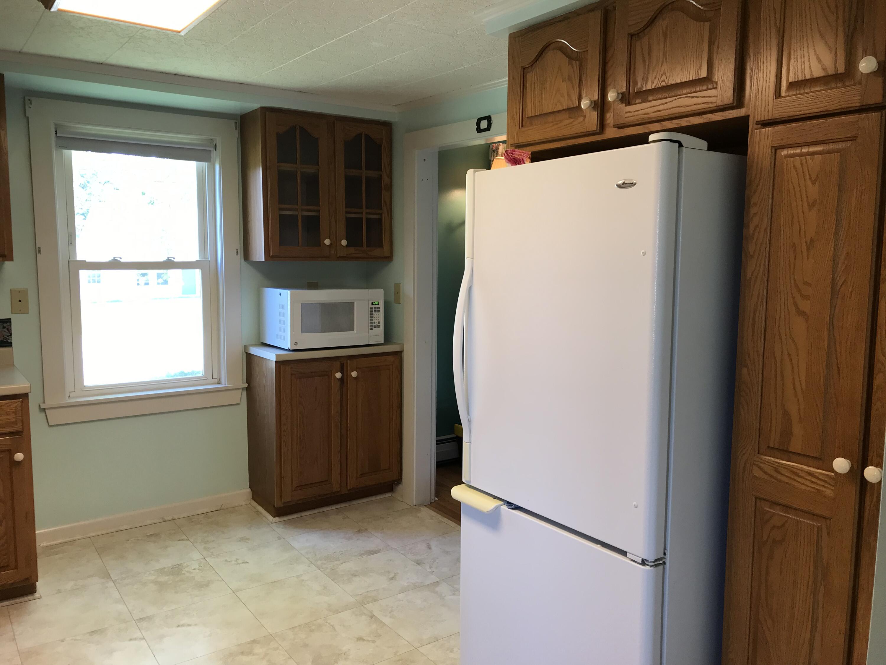 442 South Deer Isle Road Deer Isle, ME 04627 - Photo 8 of 30 Kitchen