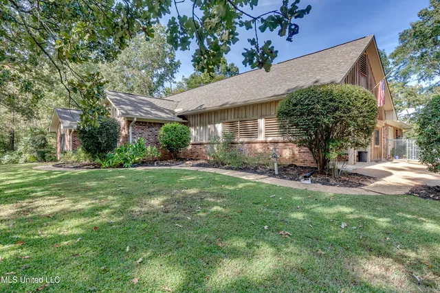 $725,000 | 144 Red Fox Lane, Madison, MS 39110