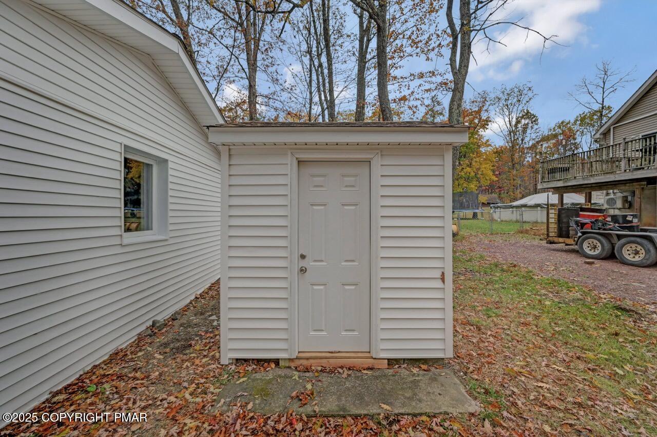 752 Toll Road Effort, PA 18330 - Photo 85 of 101 a view of a entrance gate of the house