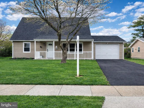 $370,000 | 5 Middleton Lane, Willingboro, NJ 08046