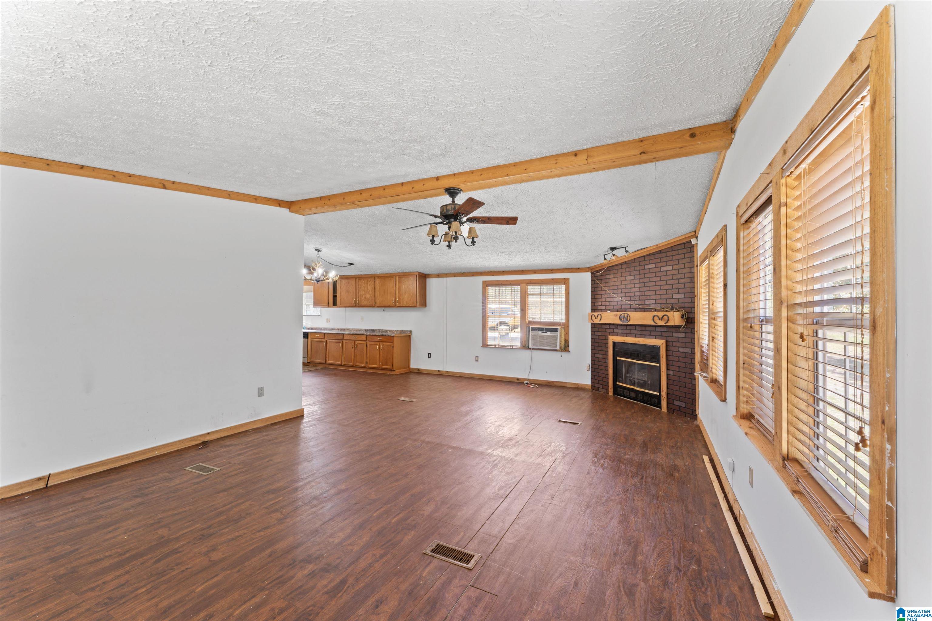 990 Loil Abbott Road Hayden, AL 35079 - Photo 6 of 26