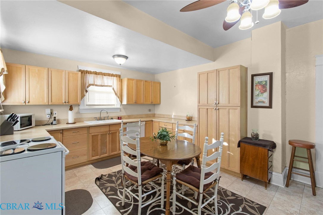 20 Pine Hall Road Mathews, VA 23109 - Photo 5 of 22