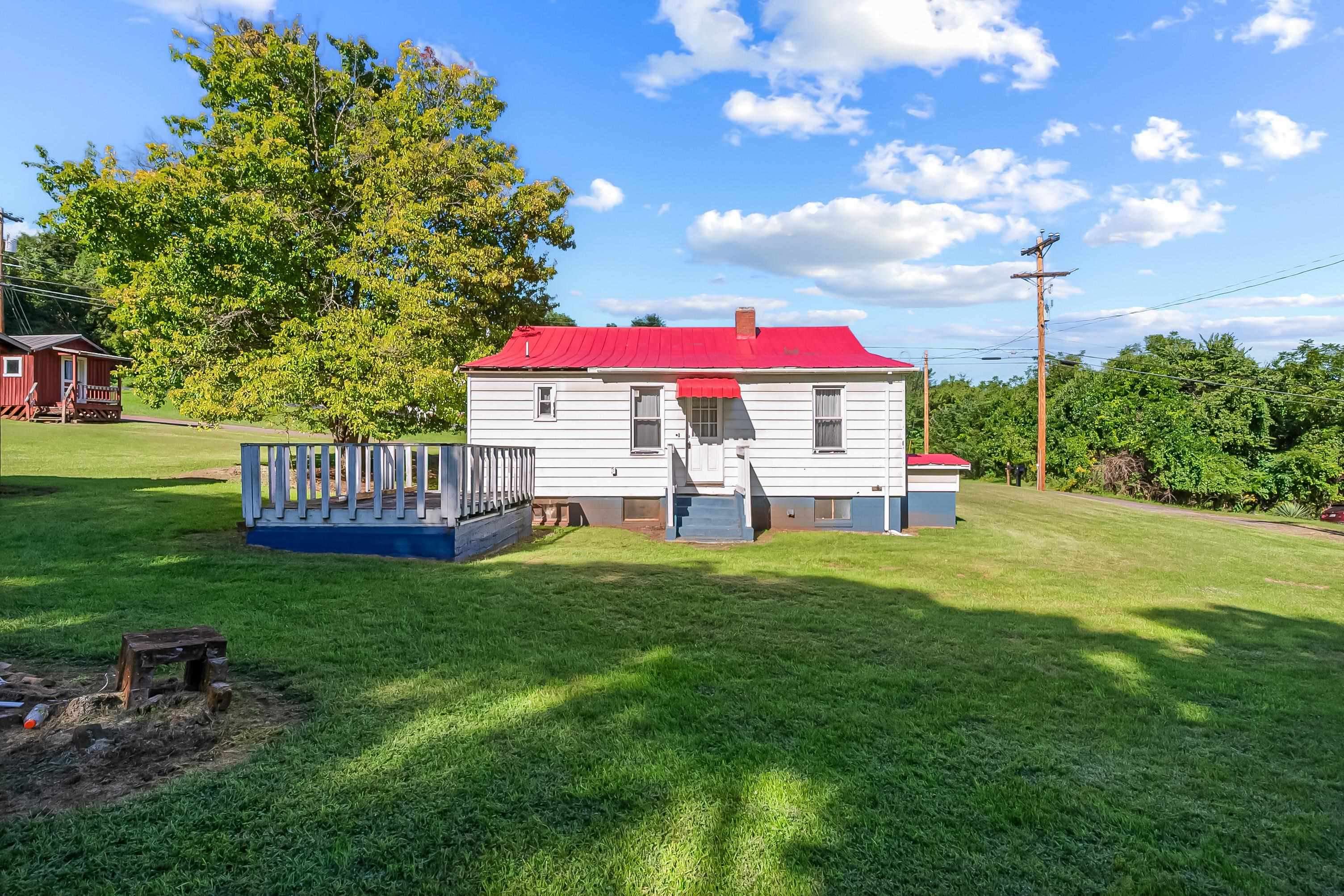 772 Painters Hill Road Ivanhoe, VA 24350 - Photo 55 of 59 Gallery Image 55