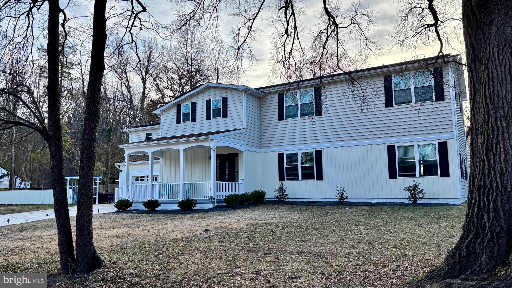142 Farmington Road West Accokeek, MD 20607 - Photo 10 of 112 a view of a house with a yard