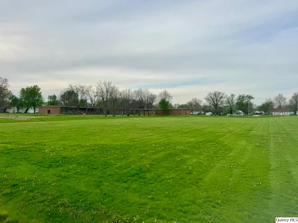 $269,000 | 111 West College Street, Shelbina, MO 63468