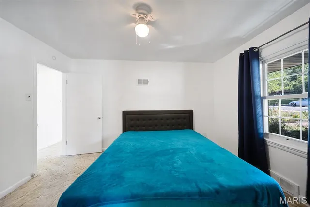 $165,000 | 9911 Dennison Avenue, Overland, MO 63114