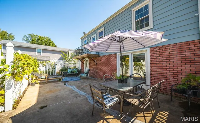 $165,000 | 9911 Dennison Avenue, Overland, MO 63114