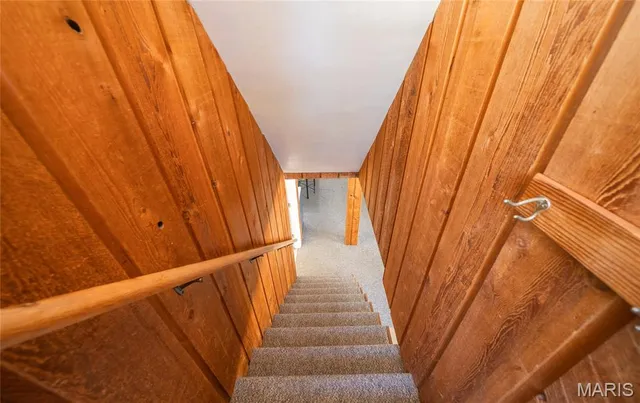 $165,000 | 9911 Dennison Avenue, Overland, MO 63114