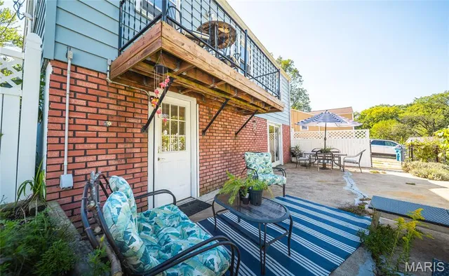 $165,000 | 9911 Dennison Avenue, Overland, MO 63114