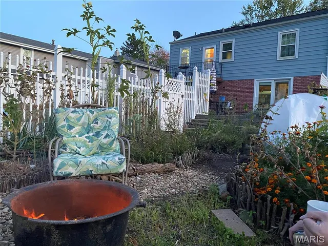 $165,000 | 9911 Dennison Avenue, Overland, MO 63114