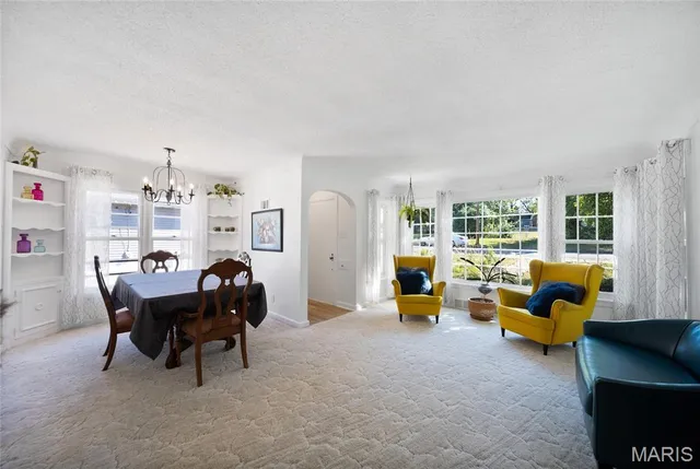 $165,000 | 9911 Dennison Avenue, Overland, MO 63114