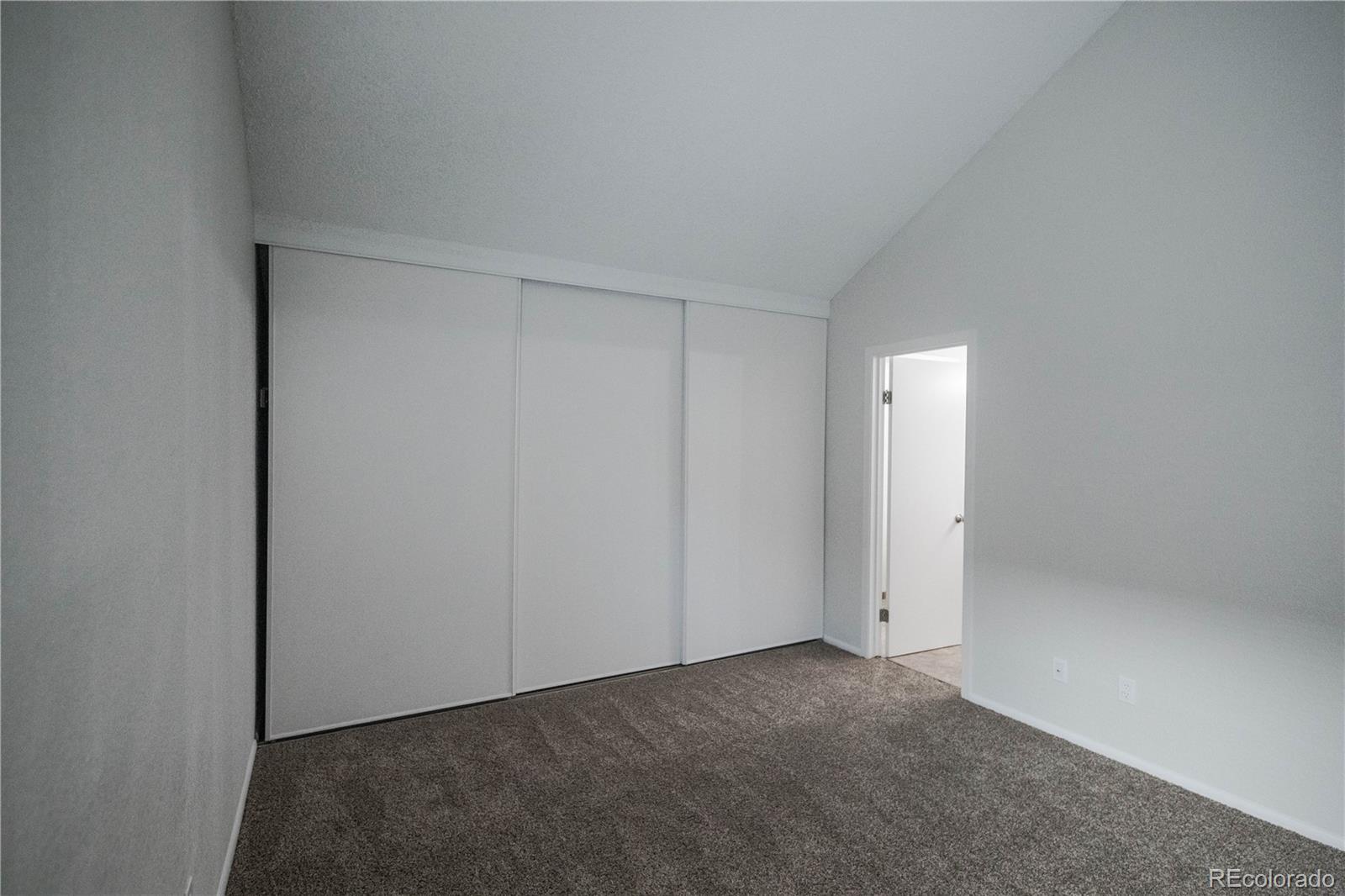 2920 South Racine Street Aurora, CO 80014 - Photo 14 of 36 a view of an empty room