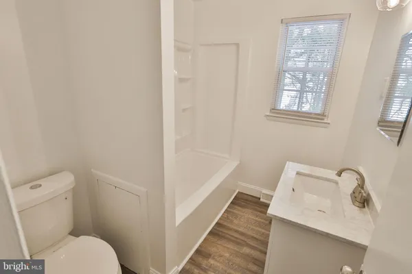 $2,375 | 305 South Warminster Road, Unit D5, Hatboro, PA 19040
