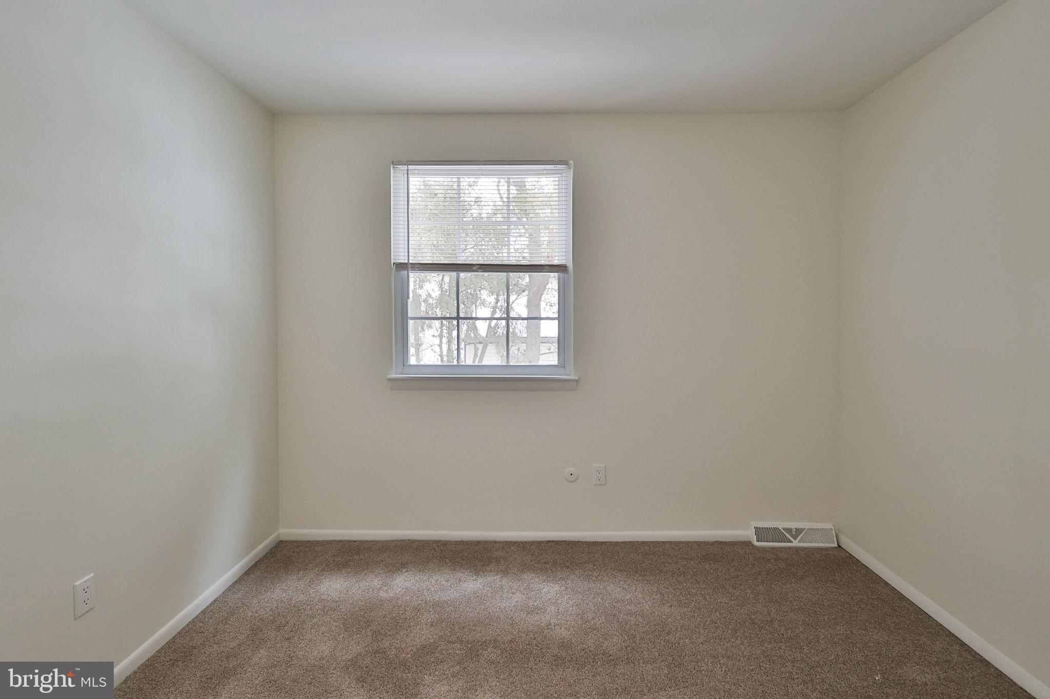 305 South Warminster Road, Unit D5 Hatboro, PA 19040 - Photo 24 of 34