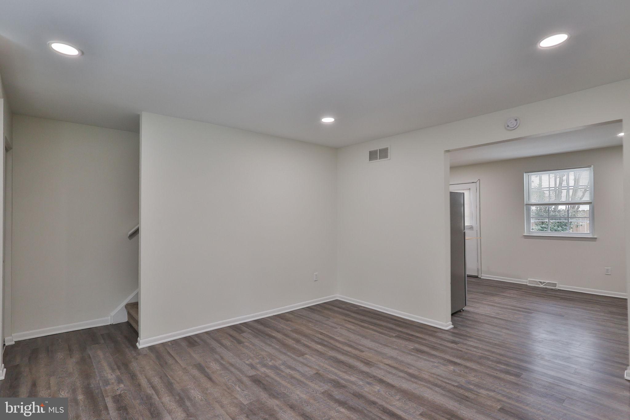 305 South Warminster Road, Unit D5 Hatboro, PA 19040 - Photo 5 of 34