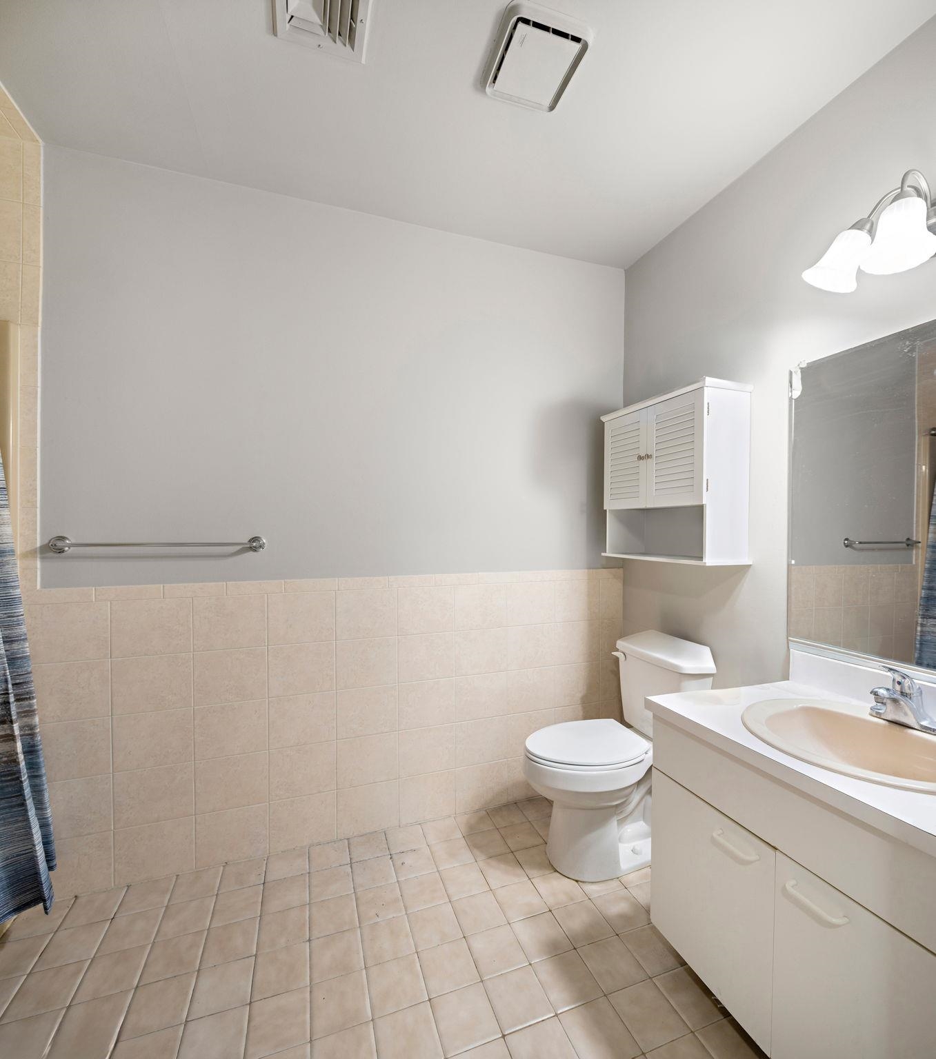 200 Paterson Avenue, Unit 1E East Rutherford, NJ 07073 - Photo 8 of 18 Gallery Image 8