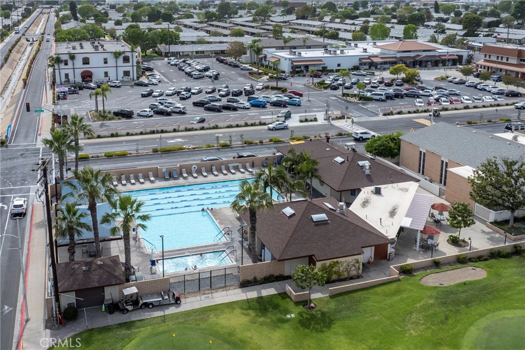 1641 Monterey Road, Unit 18K Seal Beach, CA 90740 - Photo 21 of 23