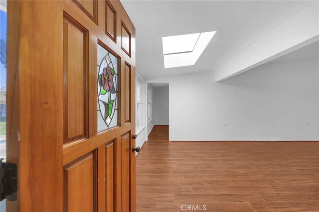 1641 Monterey Road, Unit 18K Seal Beach, CA 90740 - Photo 4 of 20