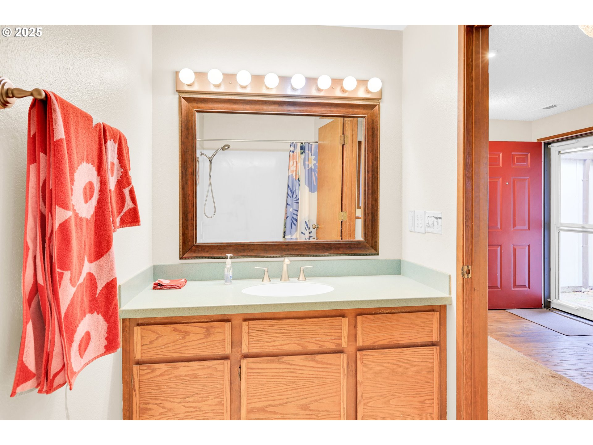 1003 Northwest 132nd Street Vancouver, WA 98685 - Photo 18 of 26 a view of front door