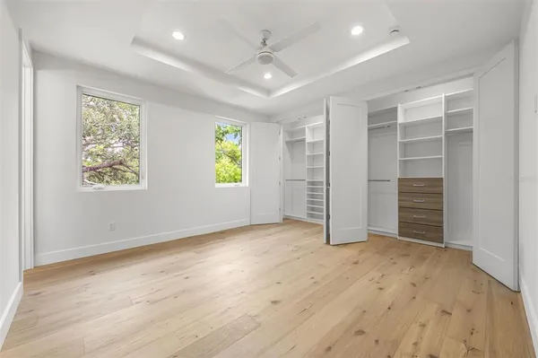 $10,000 | 3228 West Oakellar Avenue, Tampa, FL 33611