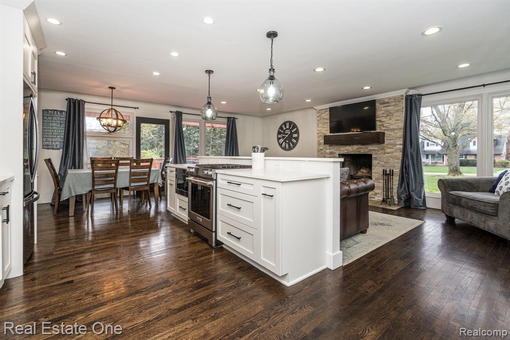 1124 Stellma Lane Rochester Hills, MI 48309 - Photo 12 of 44