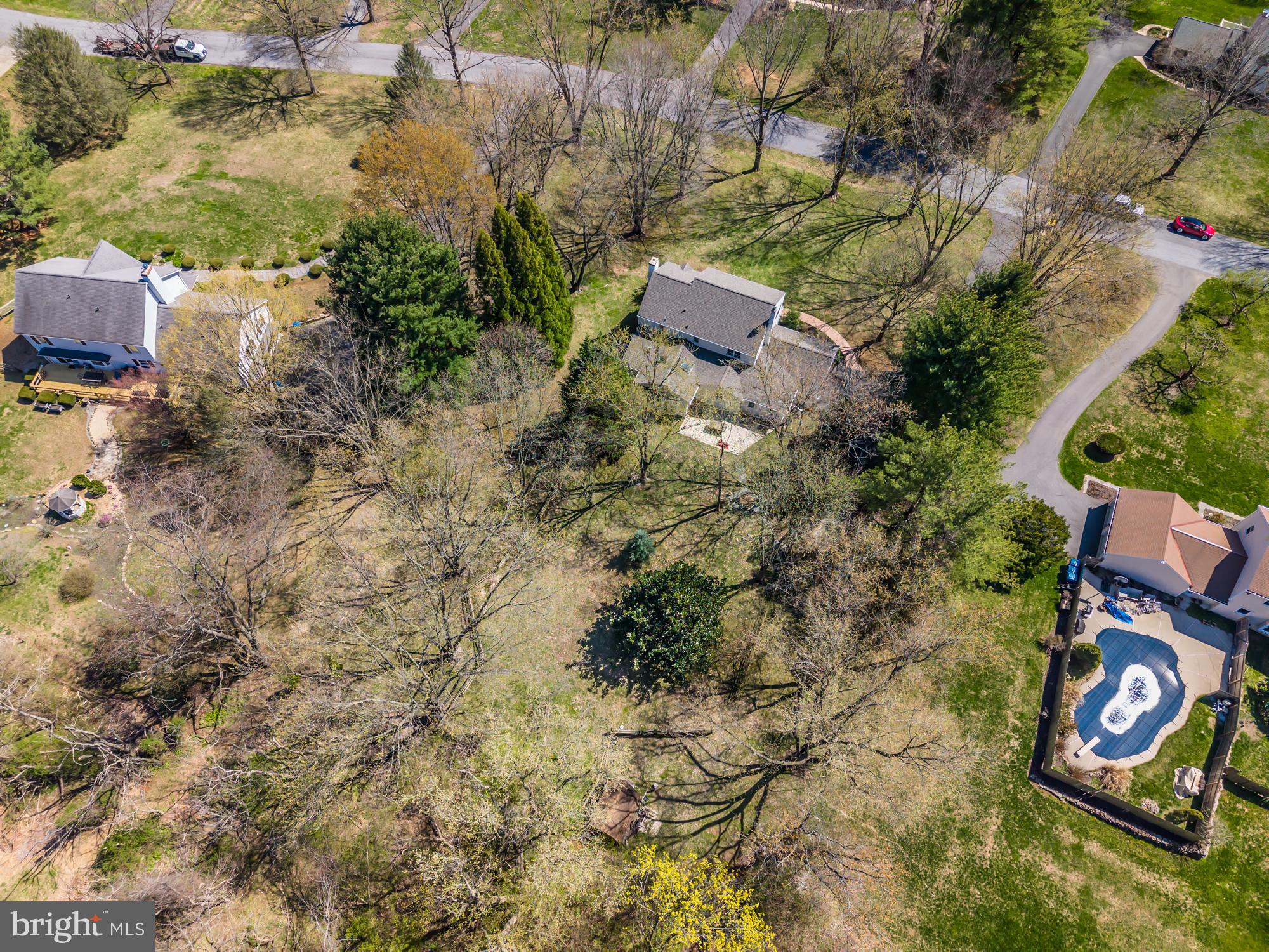 414 Manor Drive Kennett Square, PA 19348 - Photo 2 of 35 an aerial view of houses with yard