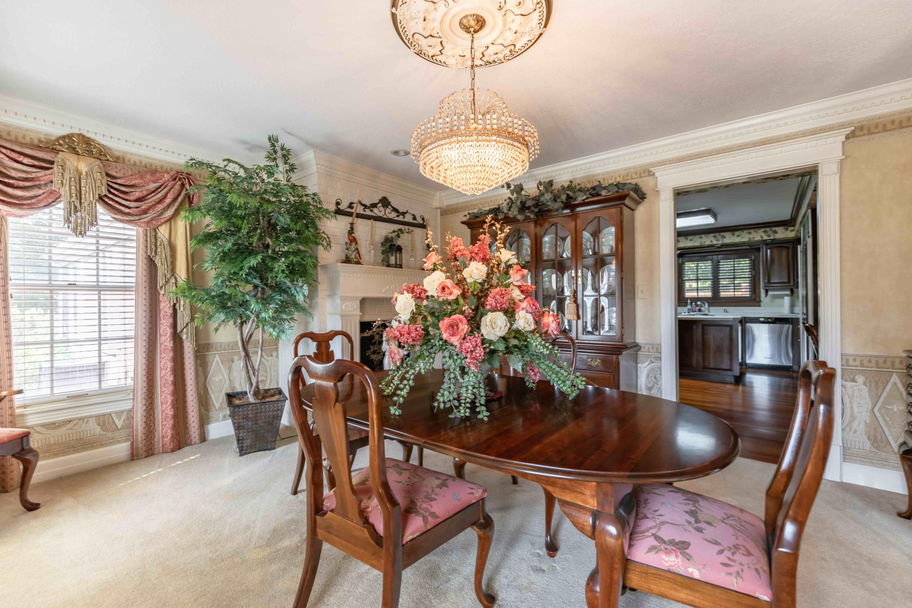100 Rabran Avenue Corbin, KY 40701 - Photo 23 of 72 Dining Room 2