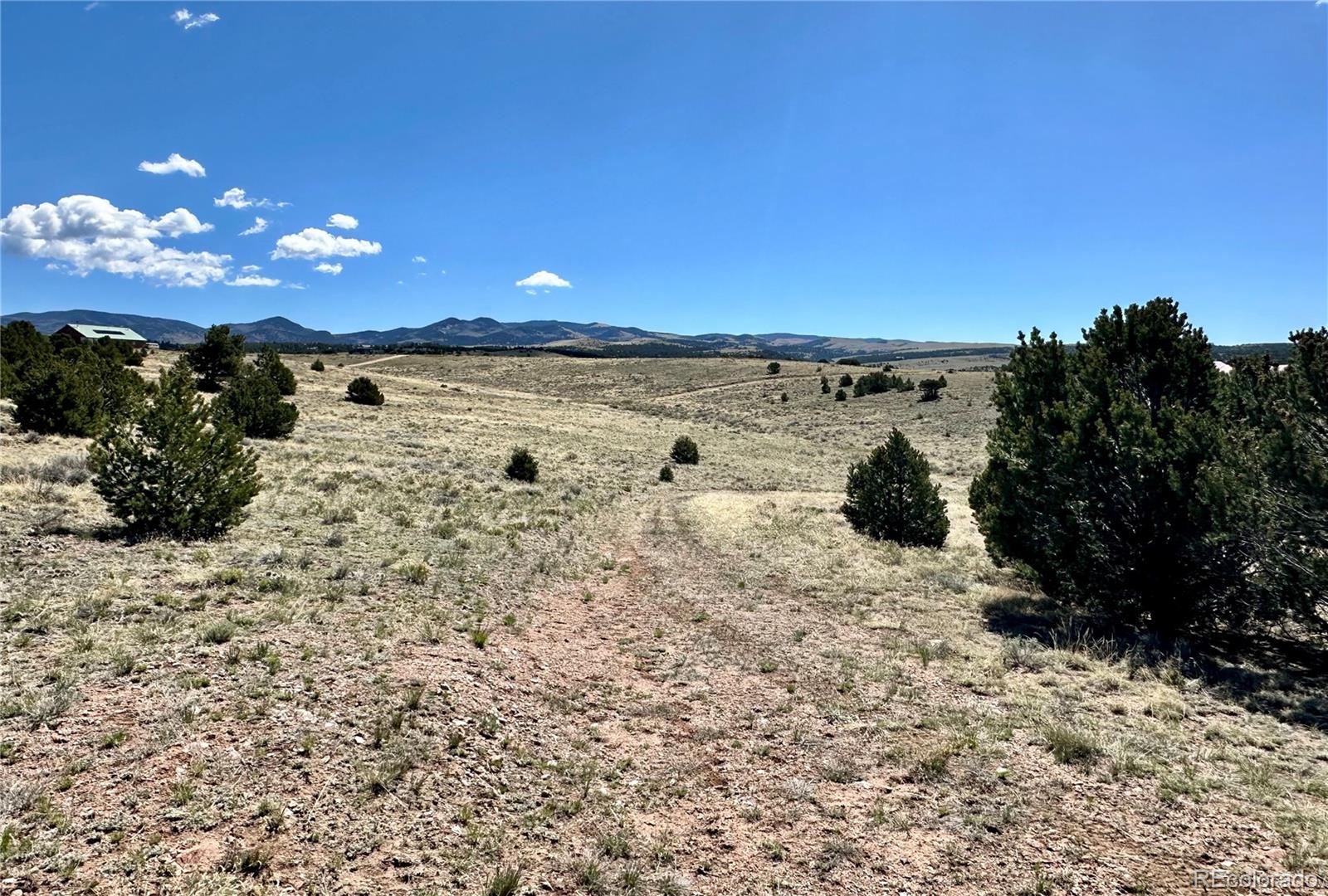 349 Navajo Road Westcliffe, CO 81252 - Photo 13 of 15 a view of a terrace