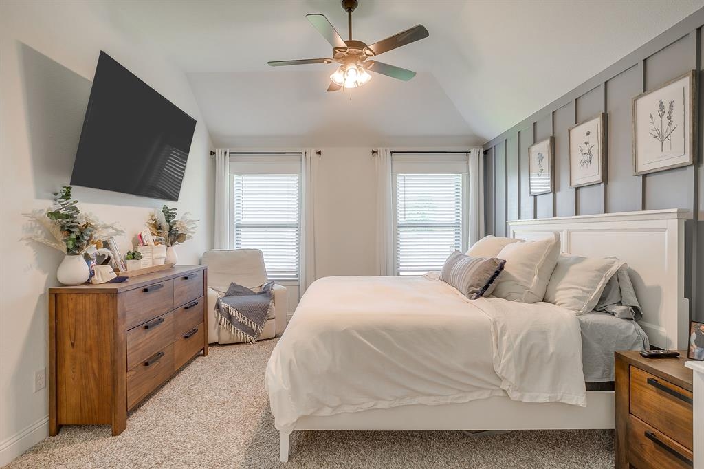149 Sammy Street Godley, TX 76044 - Photo 15 of 33