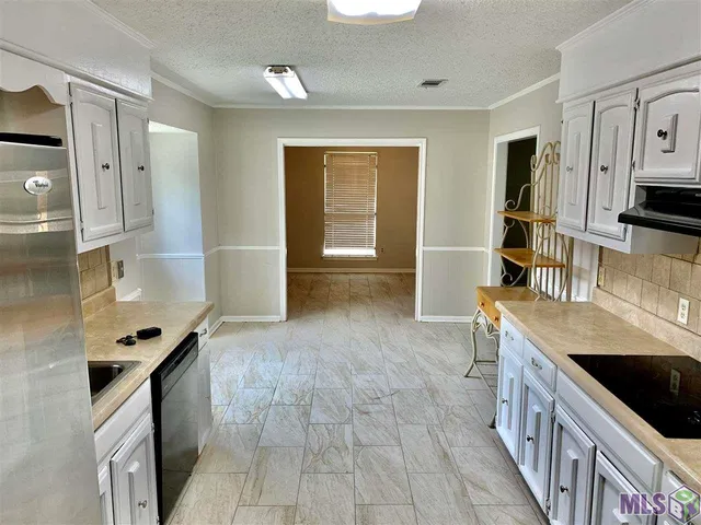 $1,800 | 11017 Ericson Avenue, Baton Rouge, LA 70816