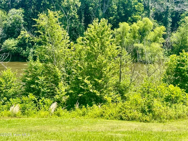 $275,000 | 281 Old Sr 1801, Scotland Neck, NC 27874