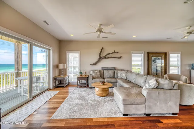 $2,150,000 | 98 Oleander Court, Surf City, NC 28445