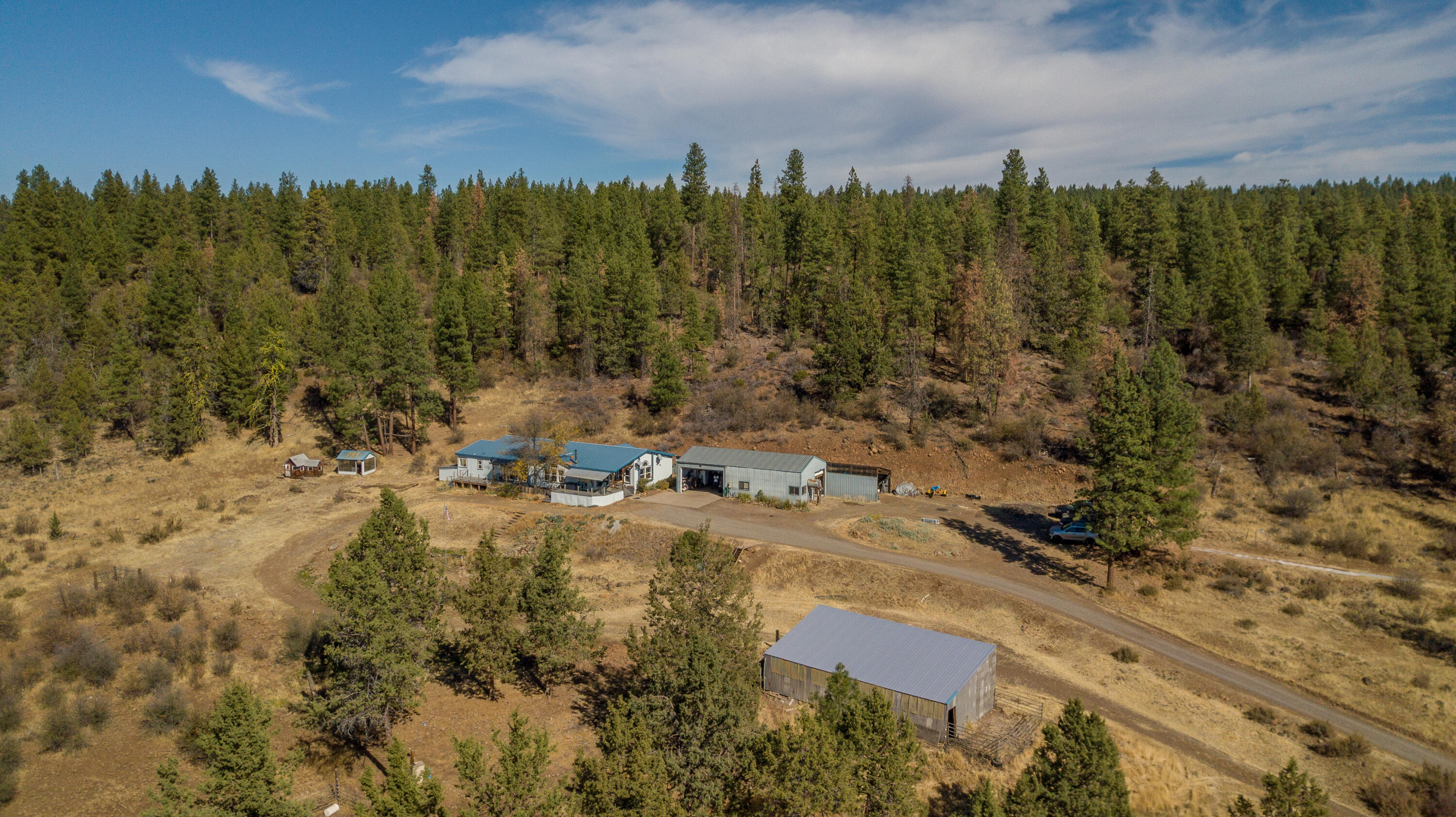 1400 Round Lake Road Klamath Falls, OR 97601 - Photo 47 of 49 Aerial 2
