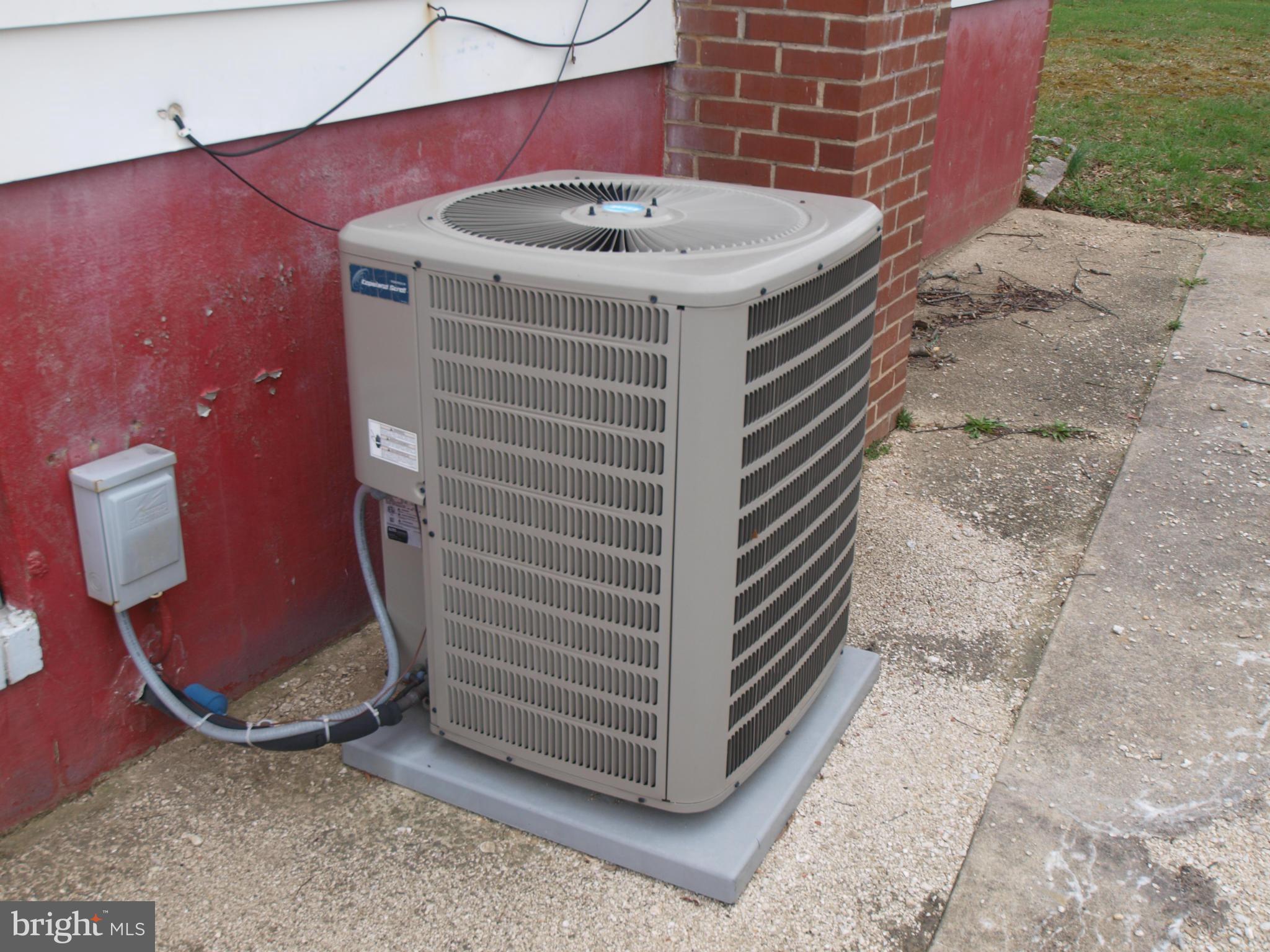 5610 Taylor Road Riverdale, MD 20737 - Photo 21 of 29 Centeral A/C