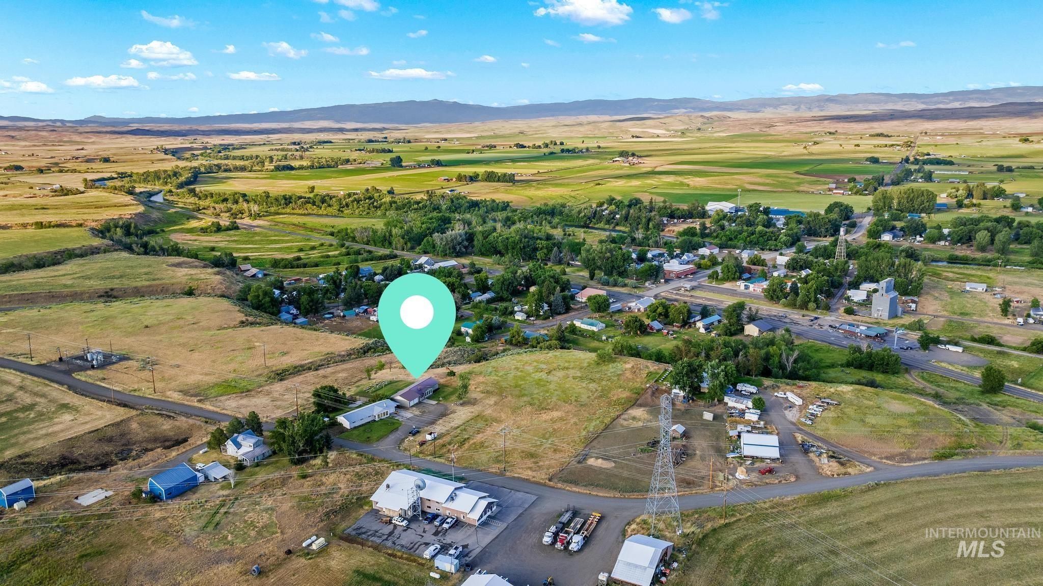 2208 Keithley Creek Road Midvale, ID 83645 - Photo 42 of 45 Aerial view of property's location featuring a mountain backdrop