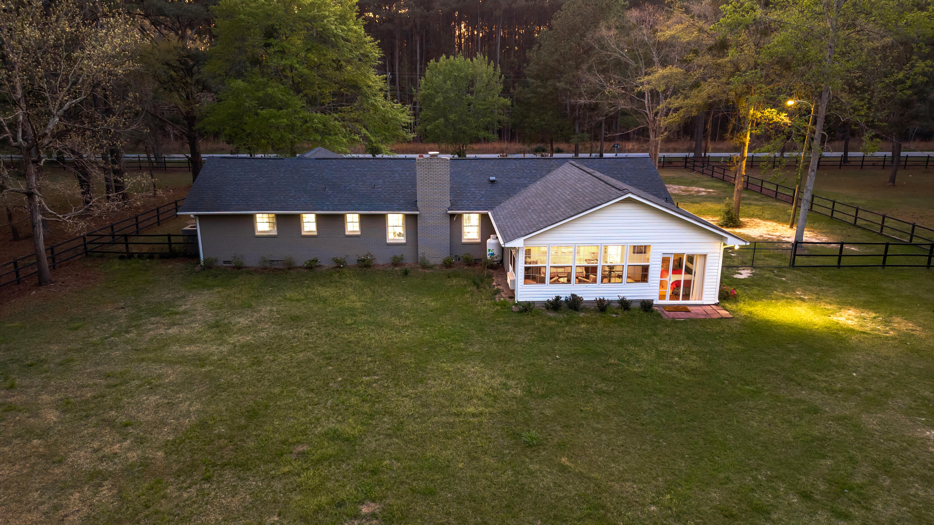 2341 Old Whites Mill Road Sumter, SC 29153 - Photo 11 of 81 51