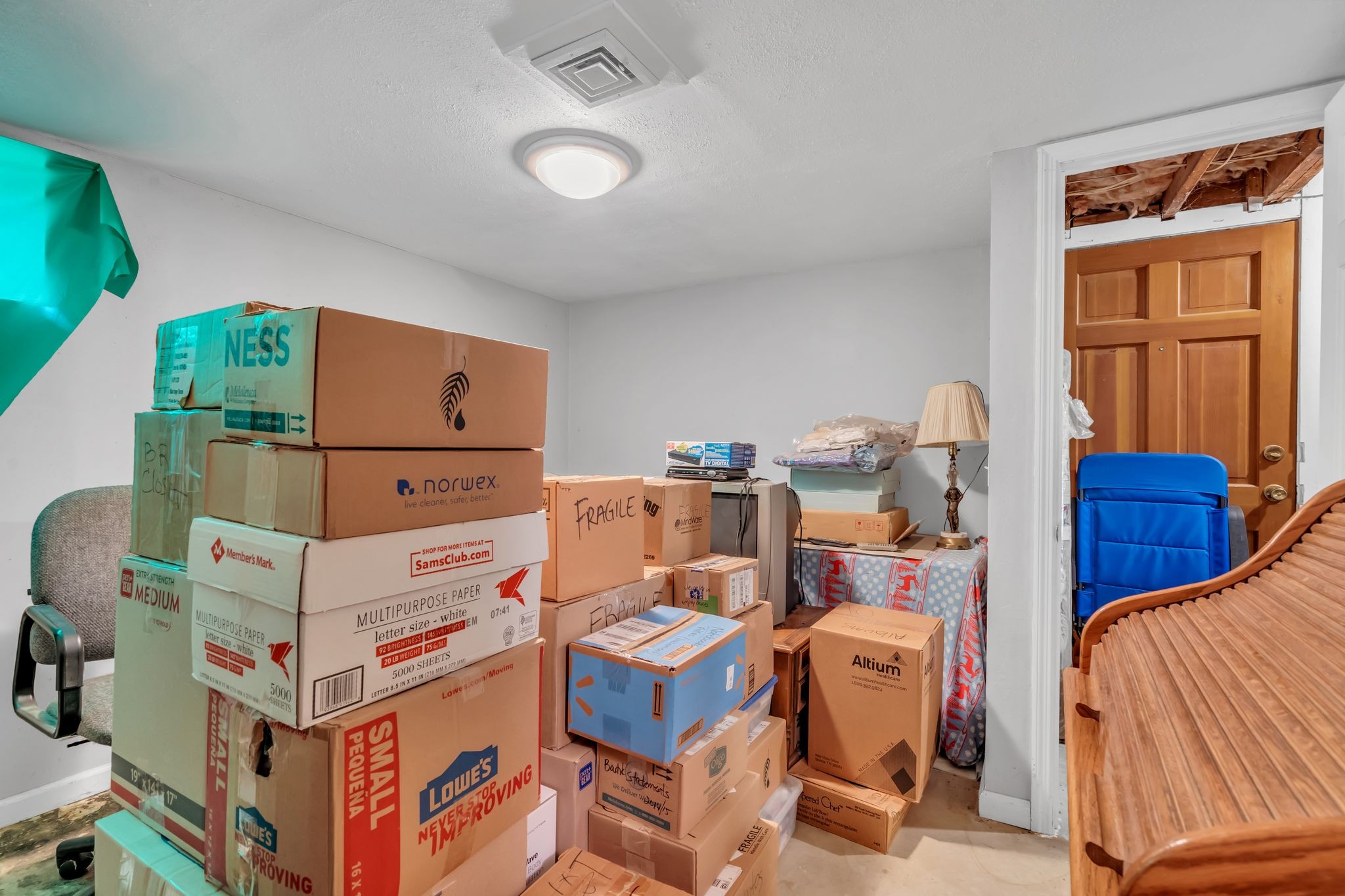 1801 Golf Club Road Old Hickory, TN 37138 - Photo 24 of 32 Room in the basement. Multi uses including use as an extra bedroom. Room has a closet.