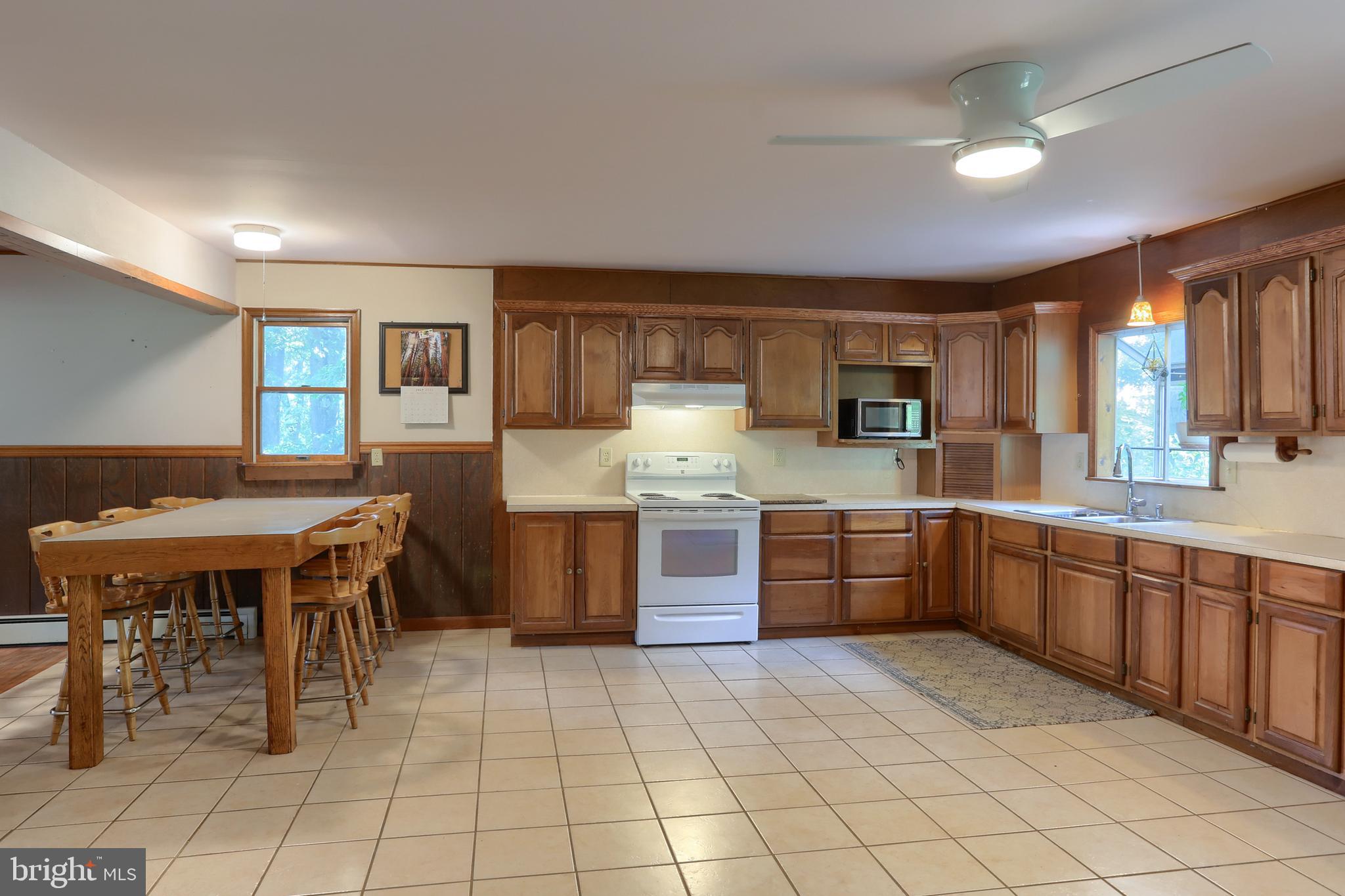 4188 Roundtop Road Elizabethtown, PA 17022 - Photo 15 of 44 Gallery Image 15