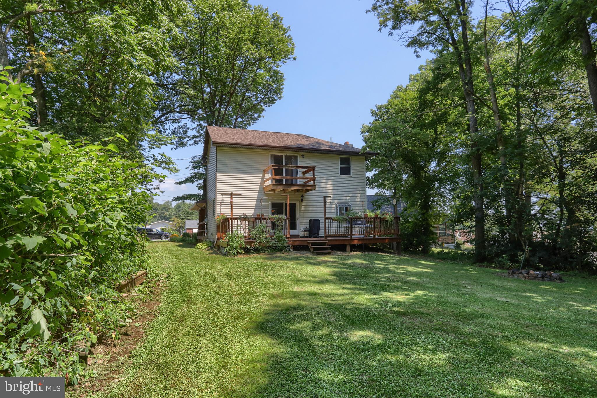 4188 Roundtop Road Elizabethtown, PA 17022 - Photo 43 of 44 Gallery Image 43