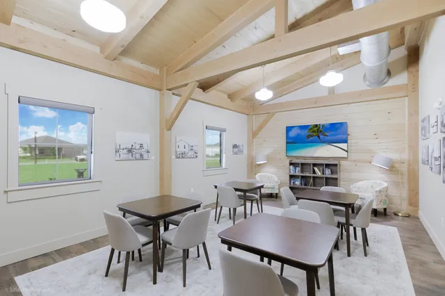 $2,800 | 81 White Pelican Lane, Sebastian, FL 32958