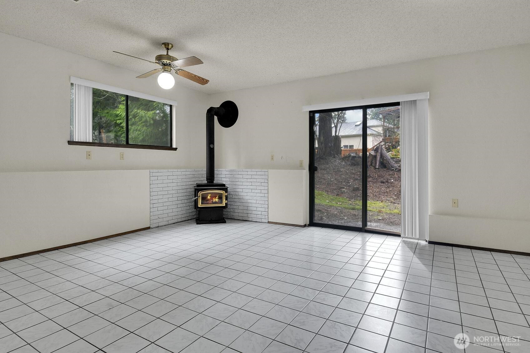 2531 187th Place Southeast Bothell, WA 98012 - Photo 5 of 10