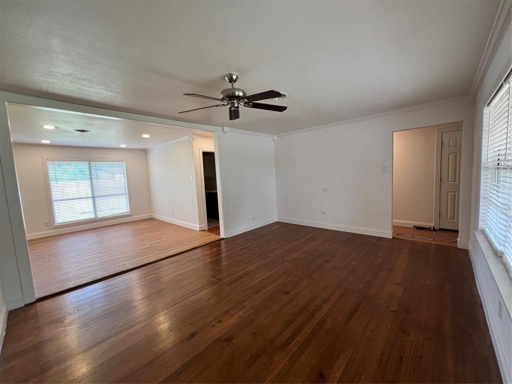 2406 Ridgecrest Drive Garland, TX 75041 - Photo 11 of 22