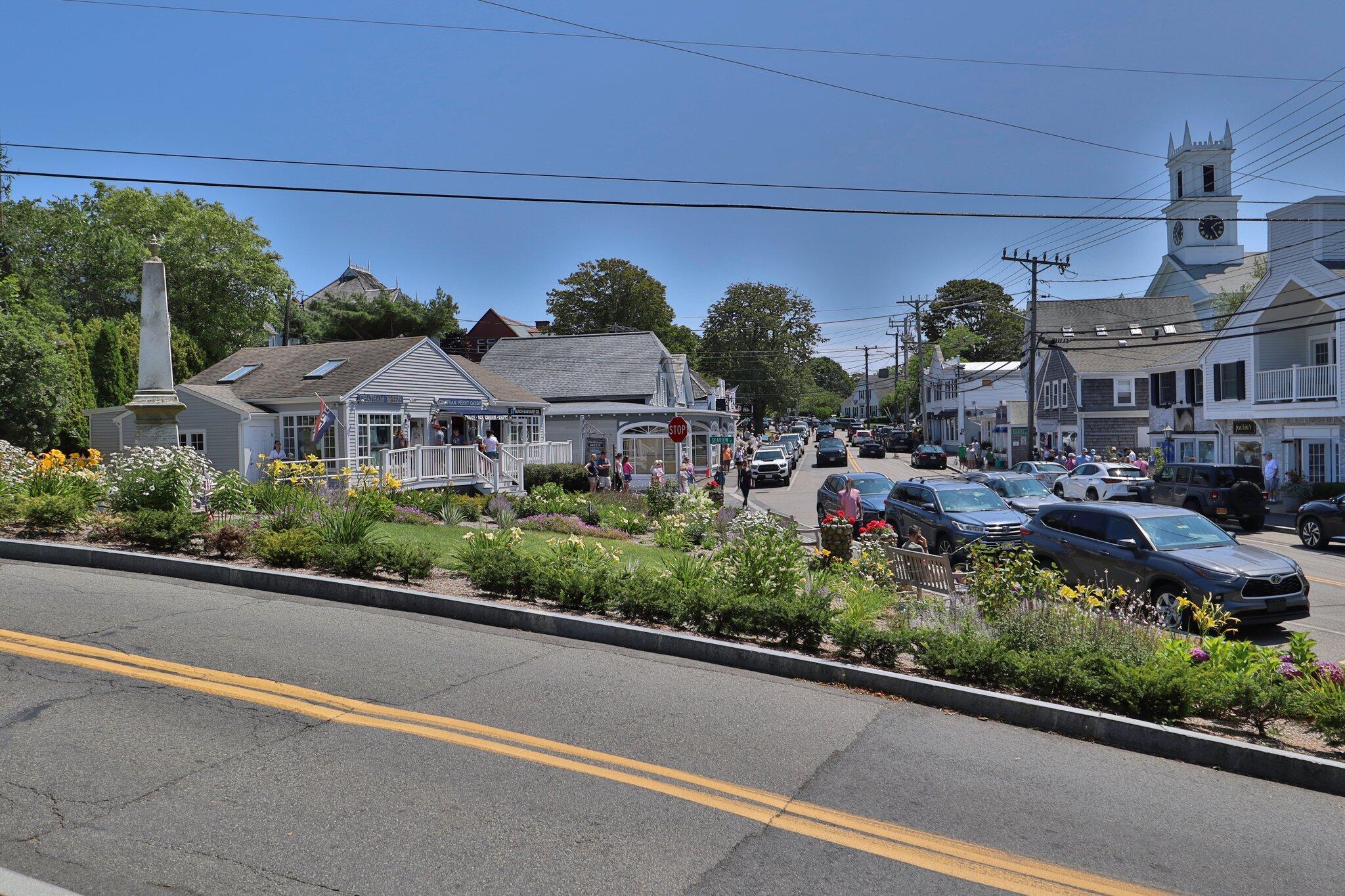 31 Mill Pond Road Chatham, MA 02633 - Photo 34 of 37 a view of a city with tall buildings