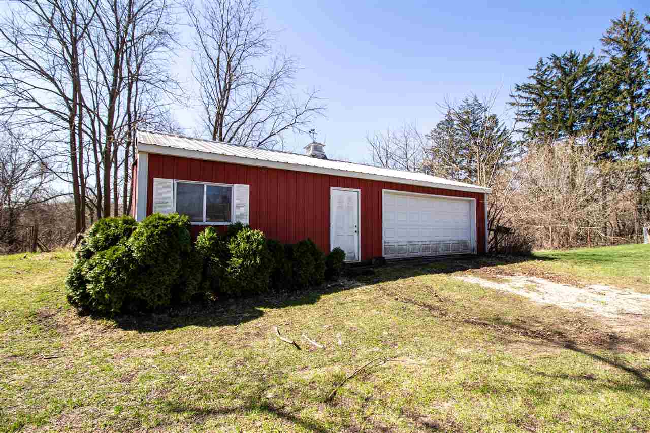 3460 East Vienna Road Clio, MI 48420 - Photo 39 of 47 50070778-38.JPG