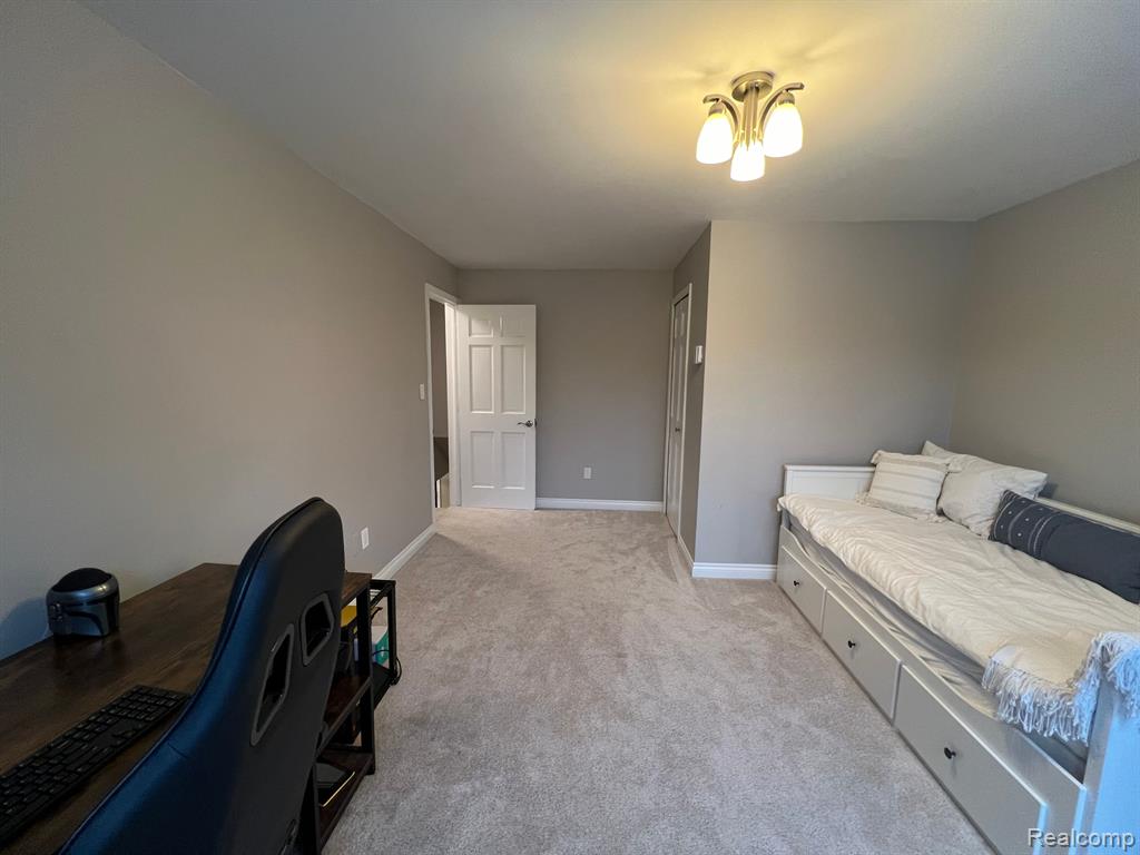 1532 Grandview Drive Rochester Hills, MI 48306 - Photo 26 of 40