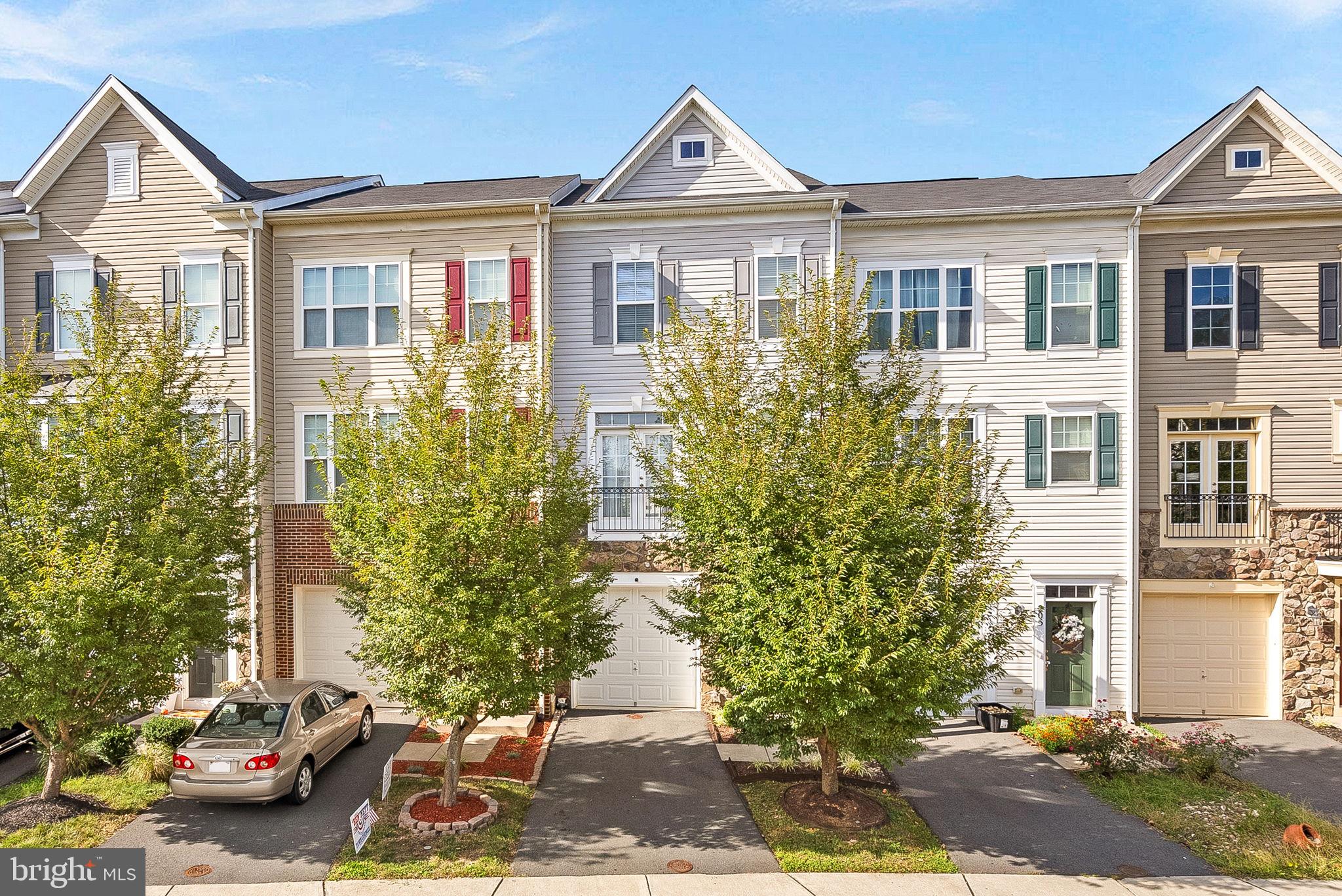 207 Miles Hawk Terrace Purcellville, VA 20132 - Photo 3 of 48